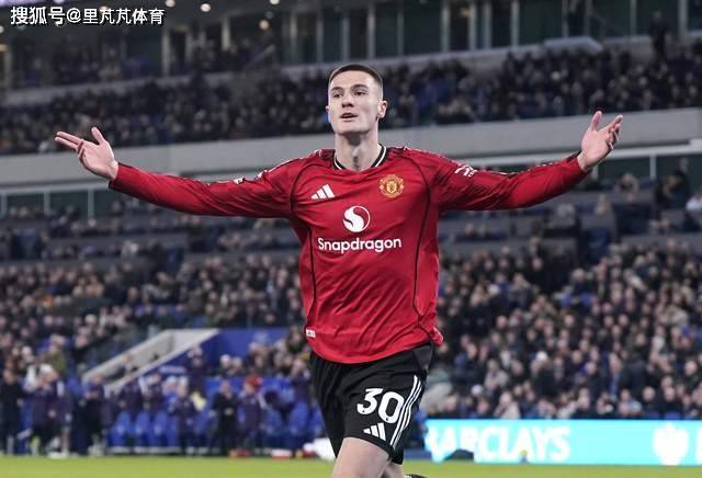 一日英超动向：阿森纳被专业人士看好，卡里克给足了他比赛机会